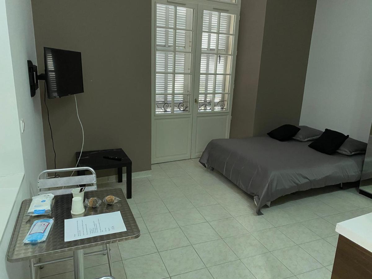 Five Stars S1 Aparthotel Marseille Bagian luar foto