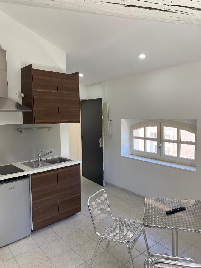 Five Stars S1 Aparthotel Marseille Bagian luar foto