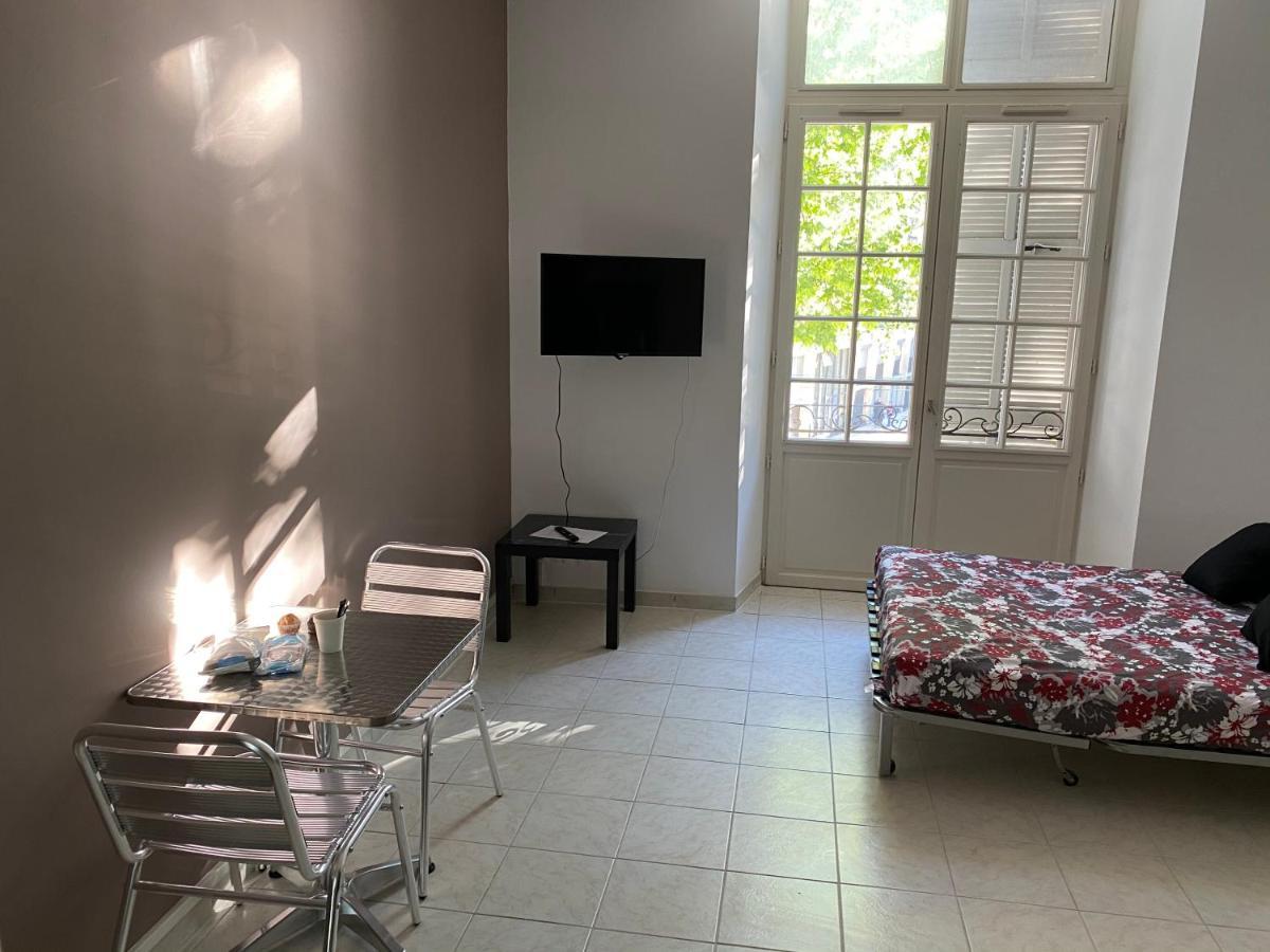 Five Stars S1 Aparthotel Marseille Bagian luar foto