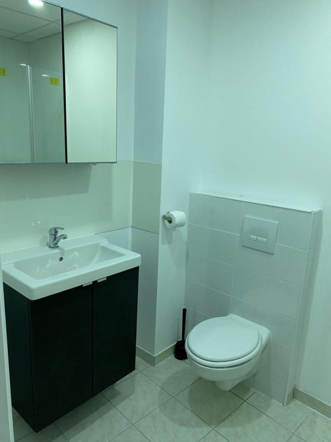 Five Stars S1 Aparthotel Marseille Bagian luar foto