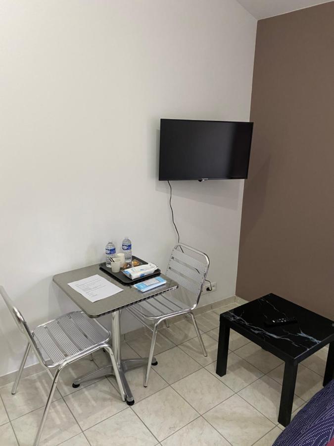 Five Stars S1 Aparthotel Marseille Bagian luar foto